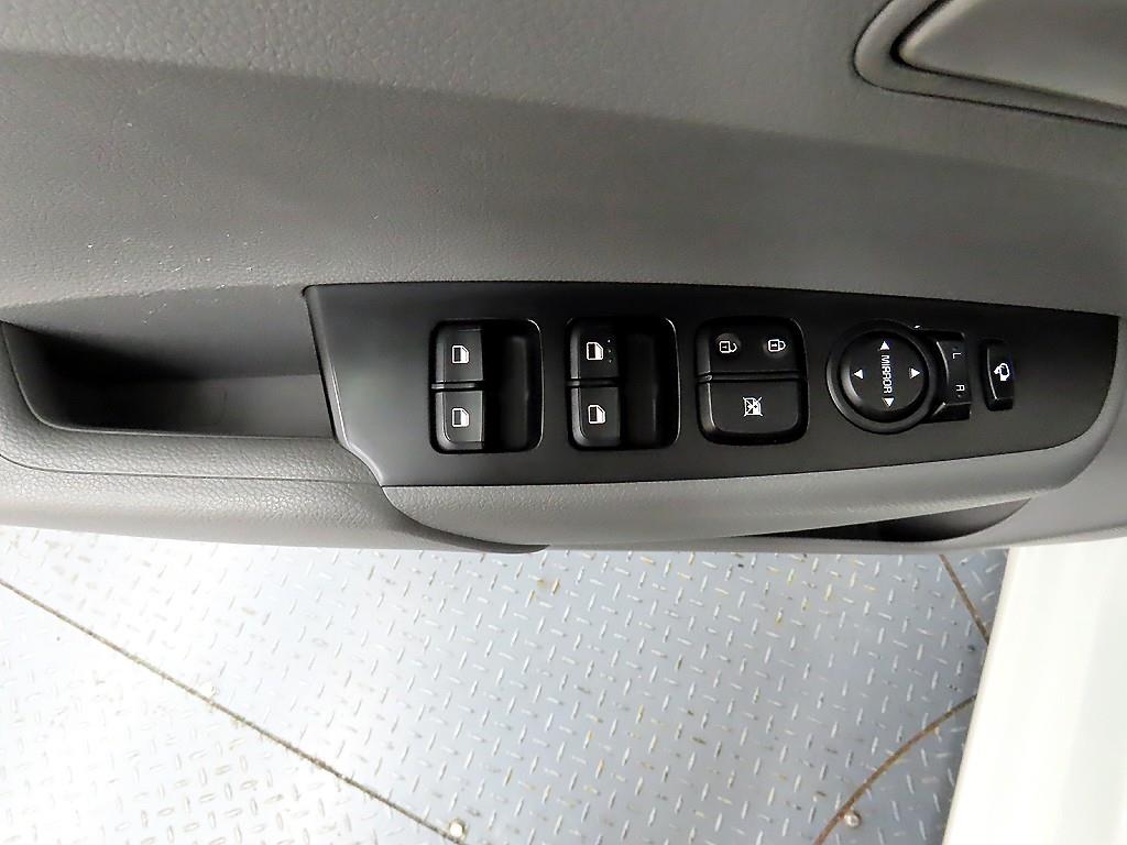 KIA Morning - Vista 11