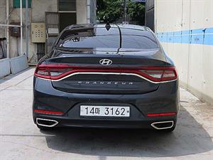 HYUNDAI Grandeur - Vista 6