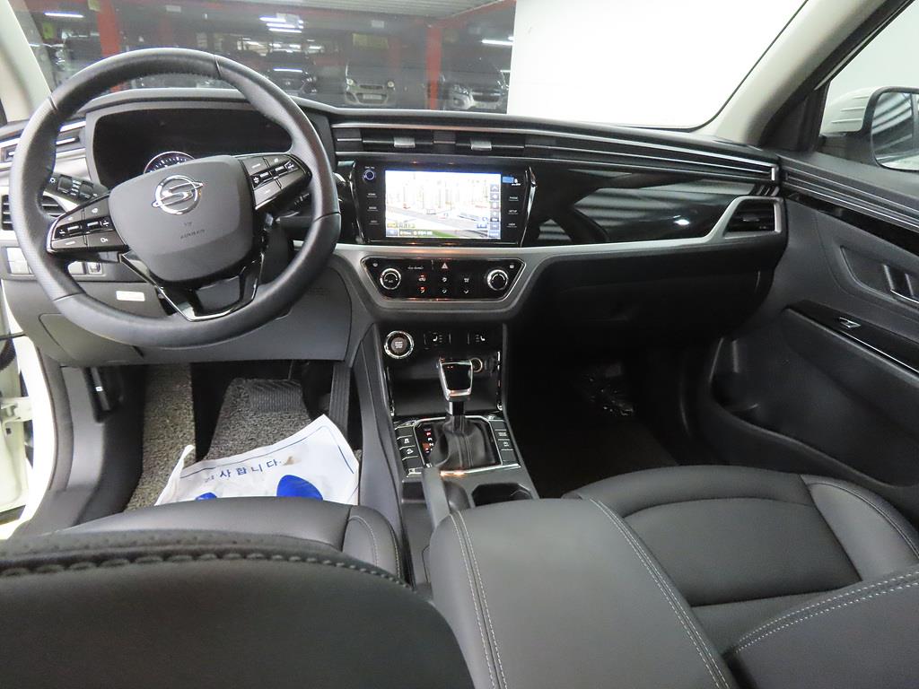 Ssangyong Korando - Vista 7