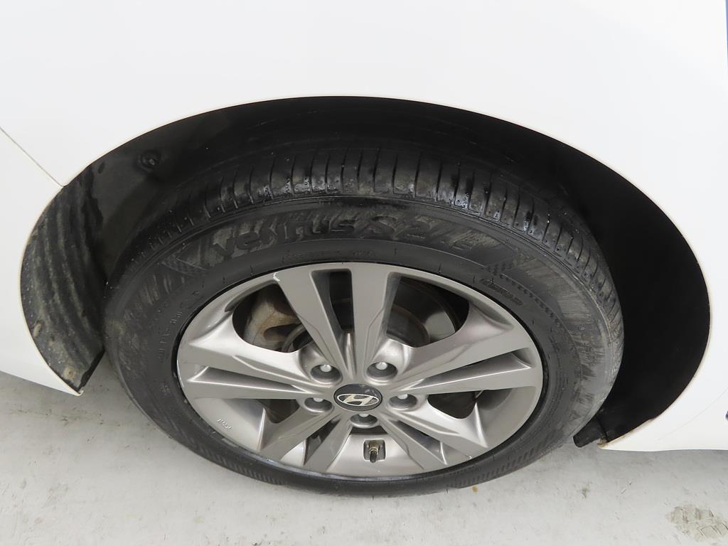 HYUNDAI Avante 2016 Blanco - Importación desde Corea - HF Imports Iquique - Foto 20