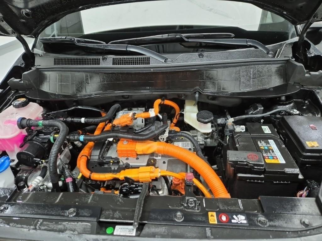 HYUNDAI Casper - Vista 5