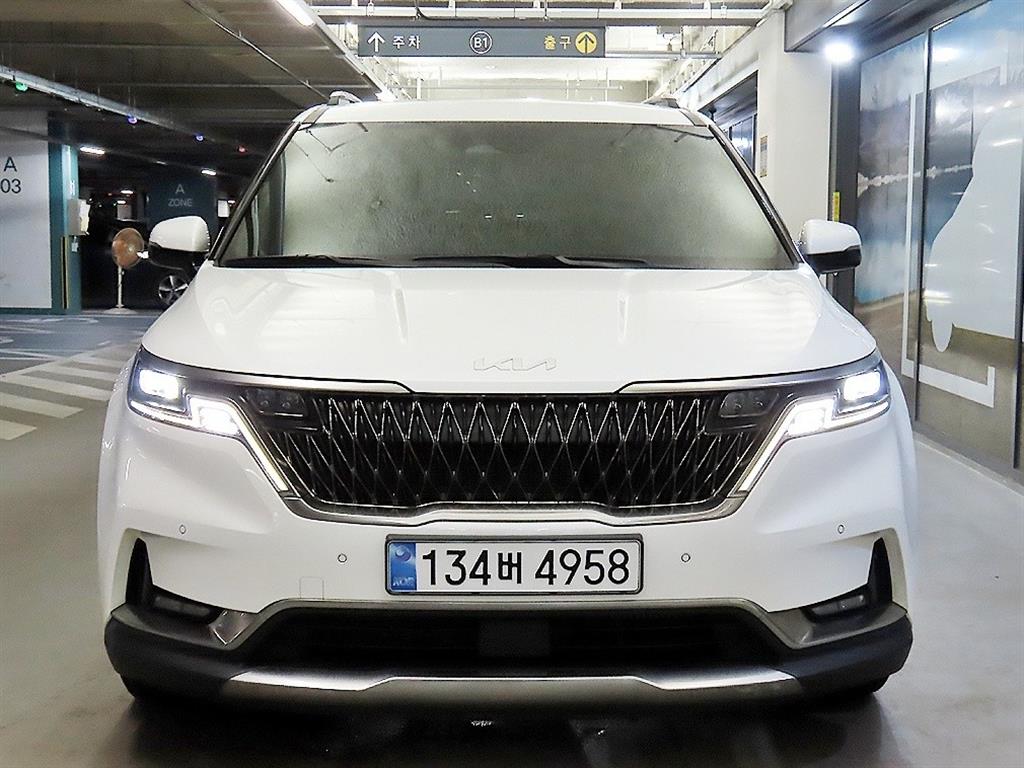 KIA Carnival - Vista 2