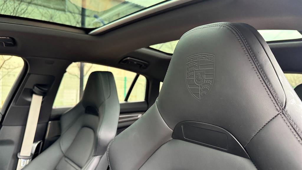 Porsche Panamera - Vista 12