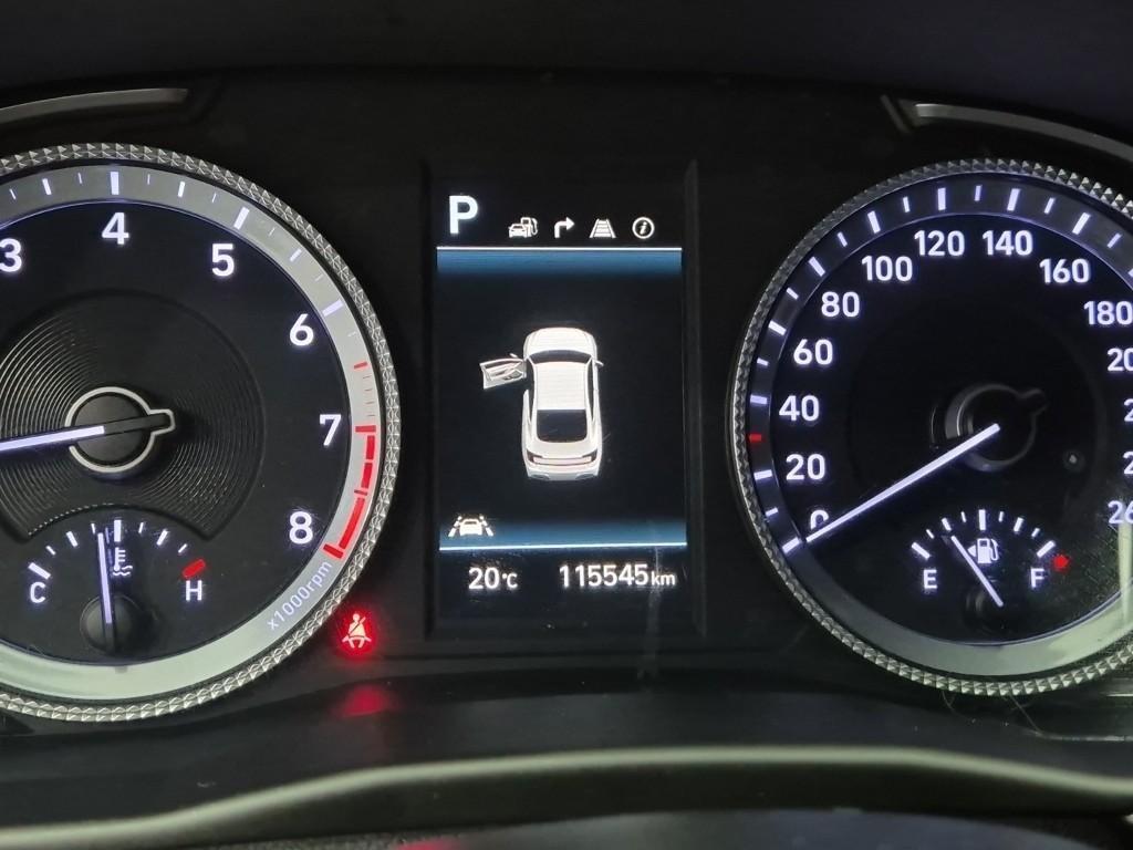 HYUNDAI Sonata - Vista 6