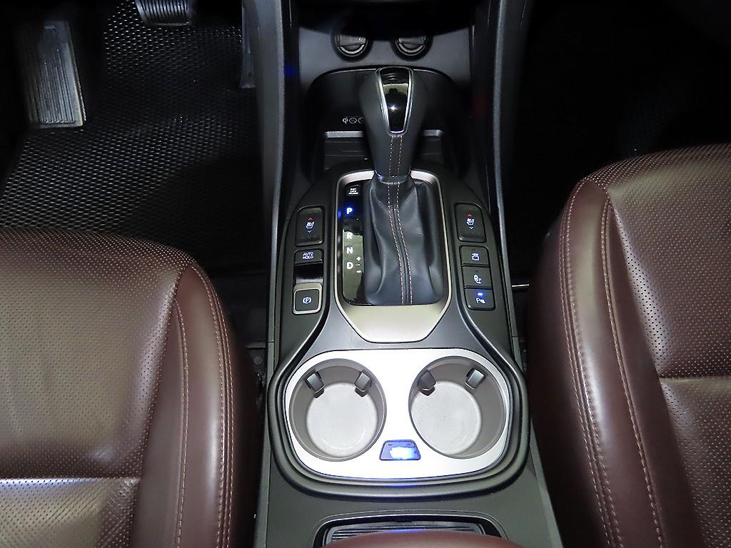 HYUNDAI Maxcruz - Vista 12