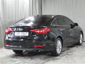 HYUNDAI Sonata - Vista 6
