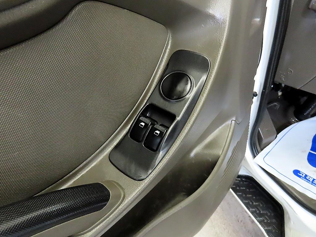 Small Truck Cargo (small) 2021 Blanco - Importación desde Corea - HF Imports Iquique - Foto 14