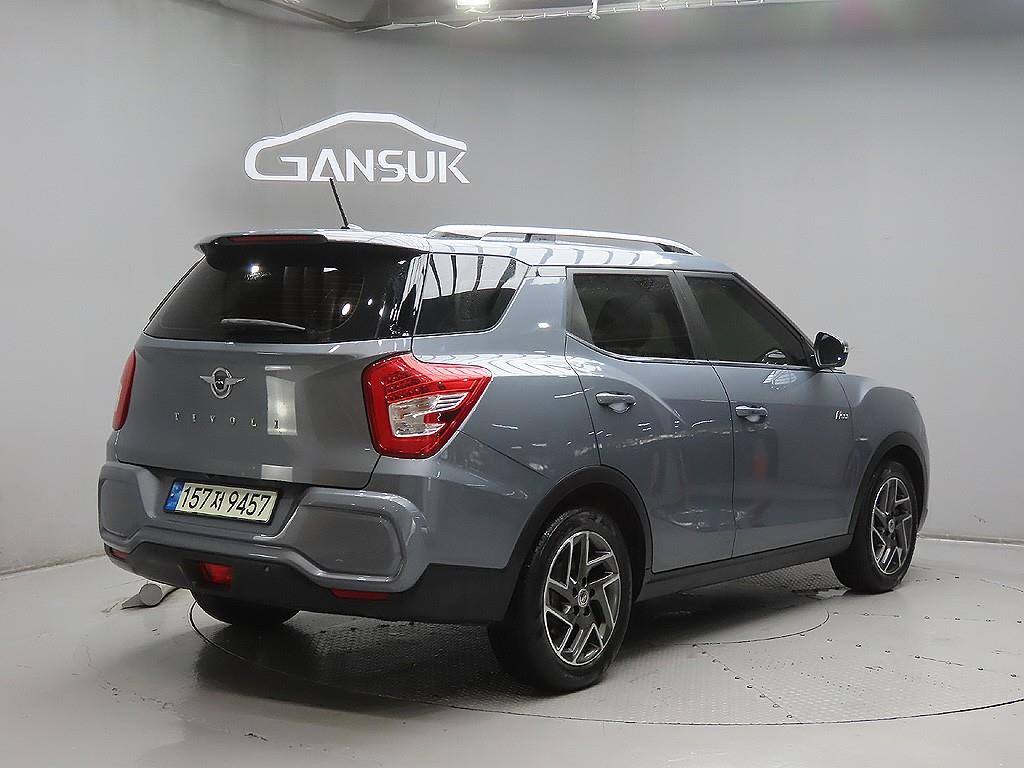 Ssangyong Tivoli - Vista 7
