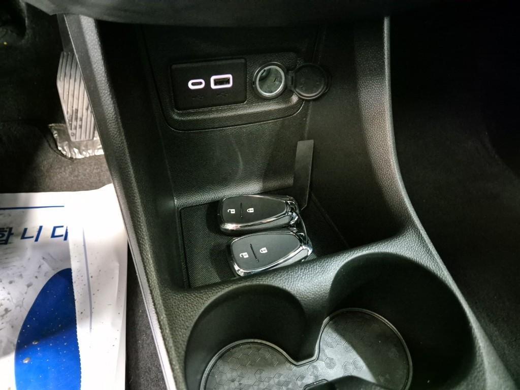 Chevrolet Spark 2021 Blanco - Importación desde Corea - HF Imports Iquique - Foto 17