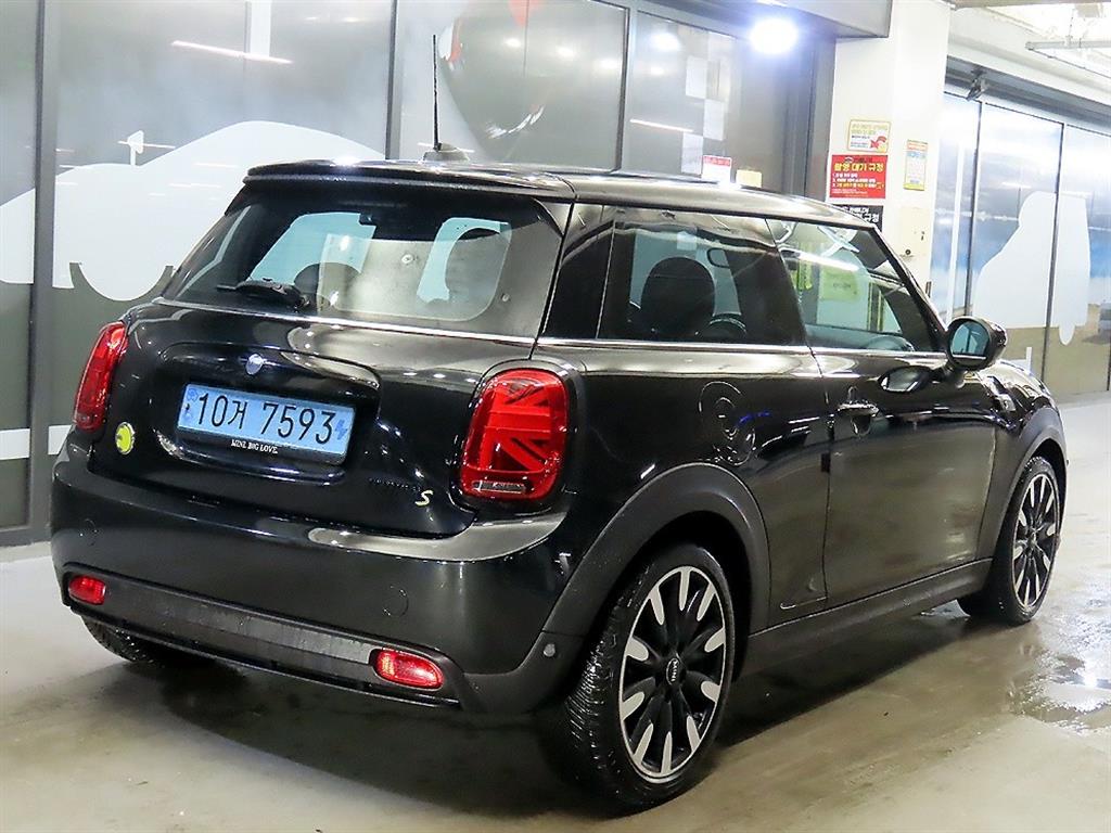 Mini Cooper Electric - Vista 4