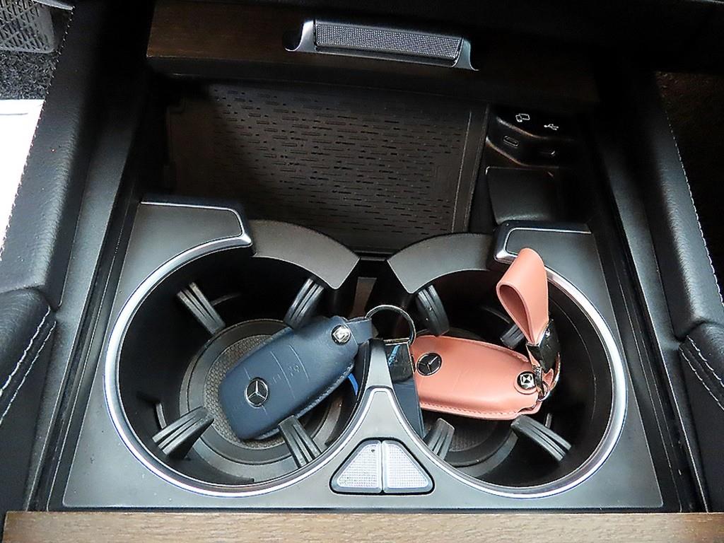 Mercedes Benz GLE Class - Vista 12