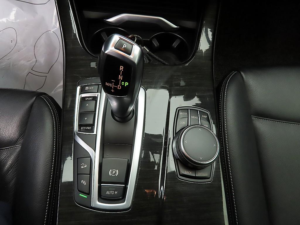 BMW X4 - Vista 10