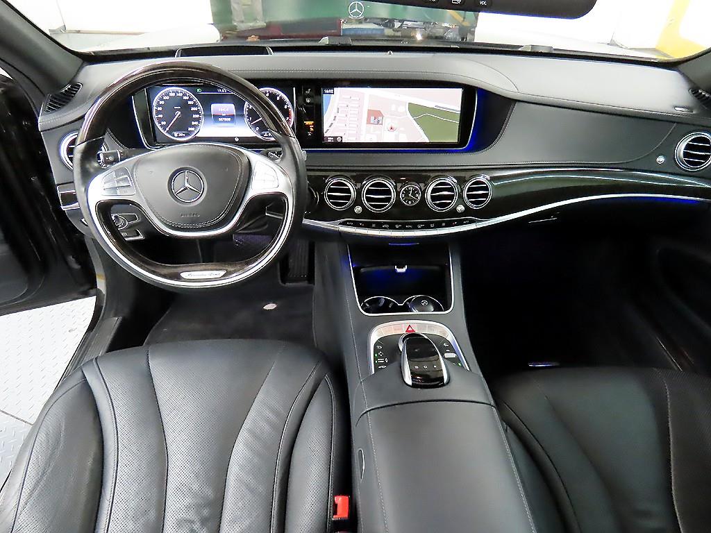 Mercedes Benz S Class - Vista 7