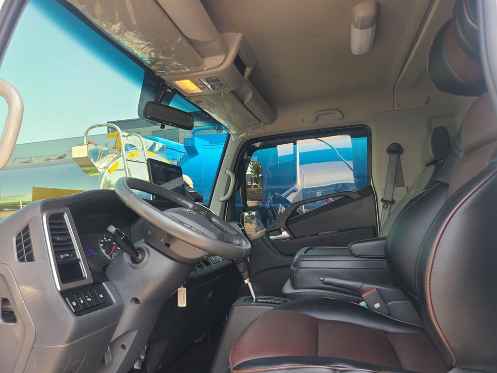 medium and large cargo truck 2021 Blanco - Importación desde Corea - HF Imports Iquique - Foto 17