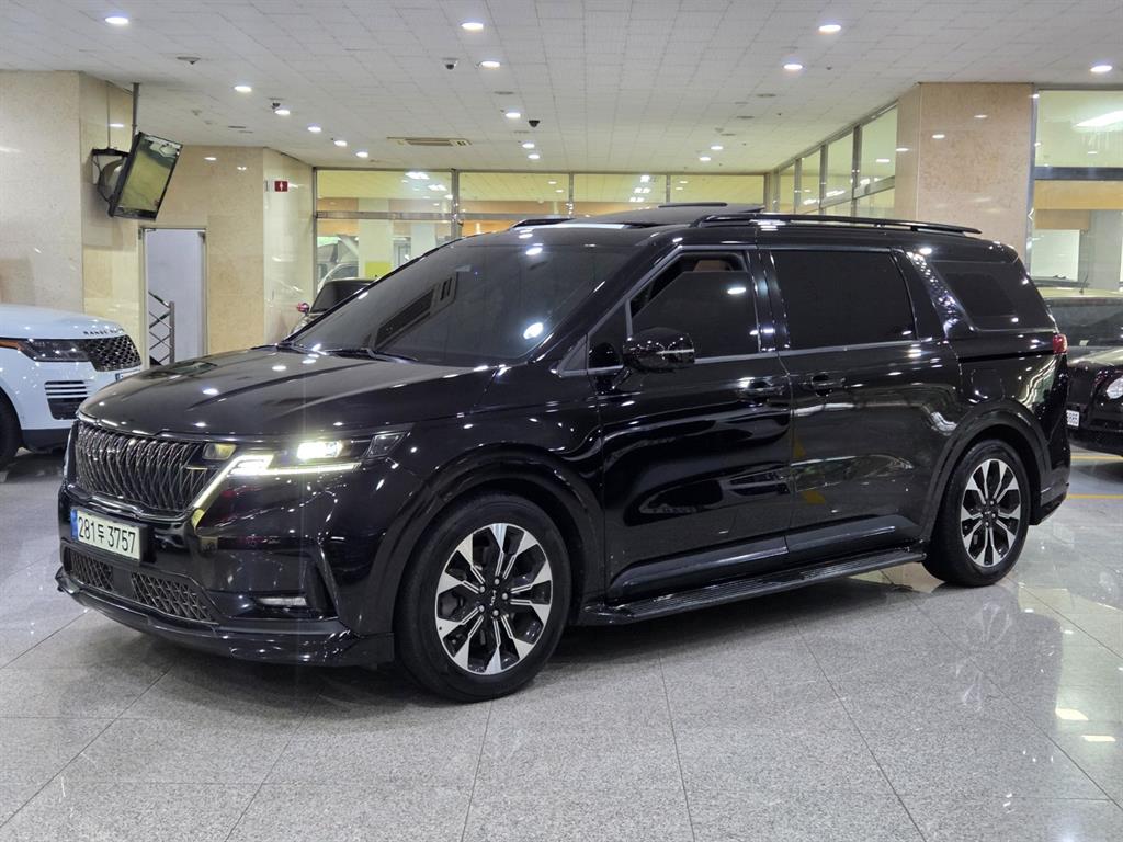 KIA Carnival 2022 Negro - Importación desde Corea - HF Imports Iquique - Foto 1