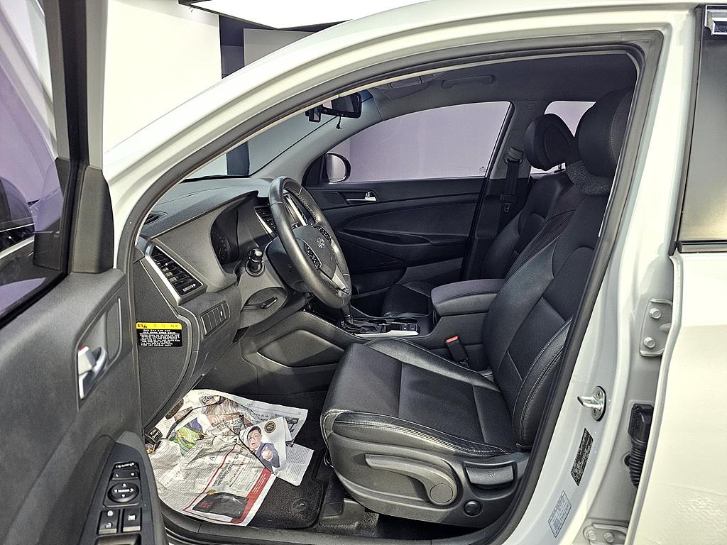HYUNDAI Tucson - Vista 8