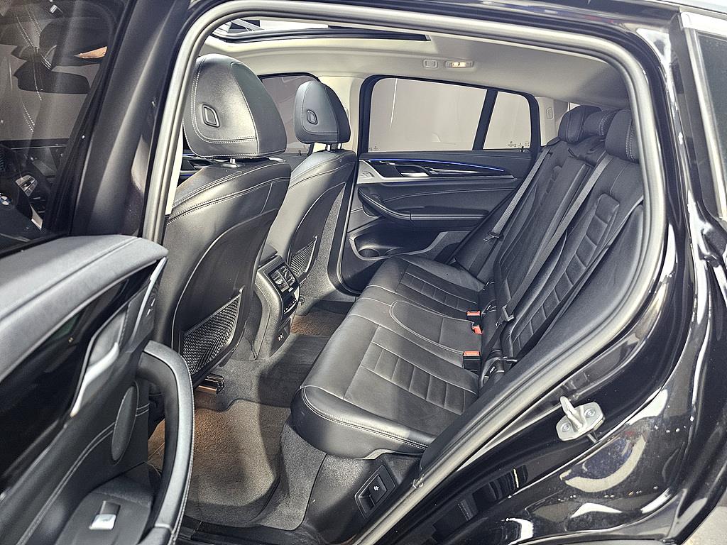 BMW X4 - Vista 9