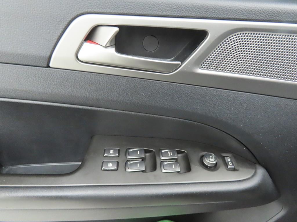 Ssangyong Rexton - Vista 9