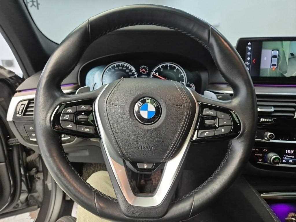 BMW 5 Series - Vista 9