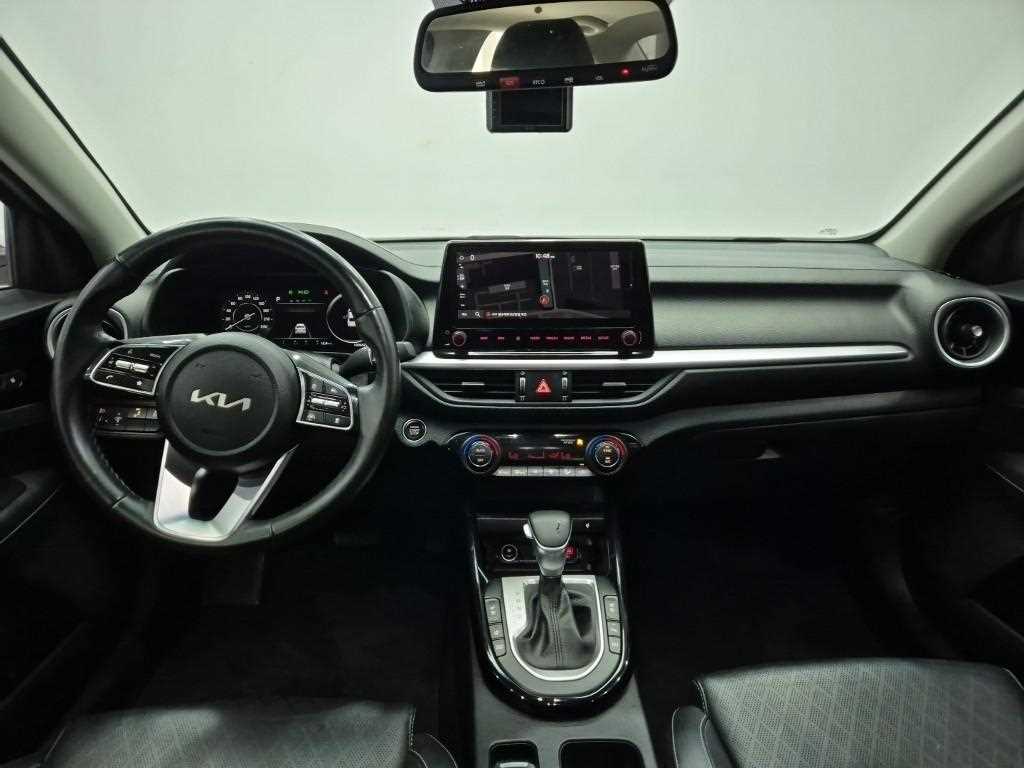 KIA K3 - Vista 7