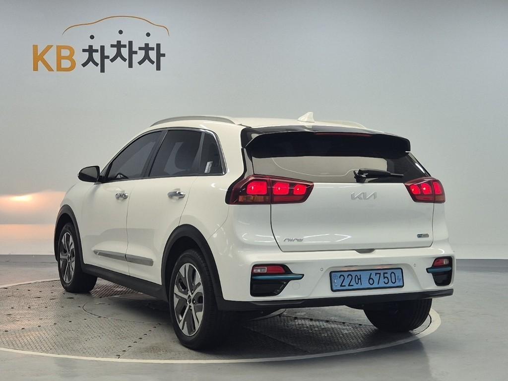 KIA Niro - Vista 2
