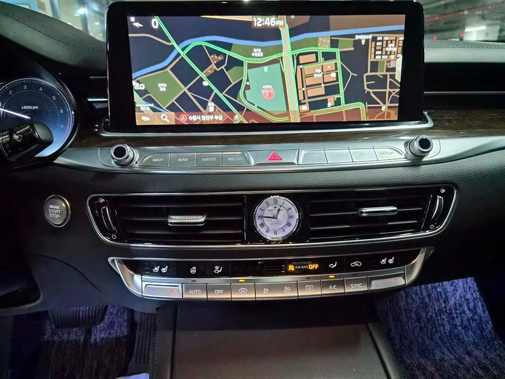 KIA K9 - Vista 11