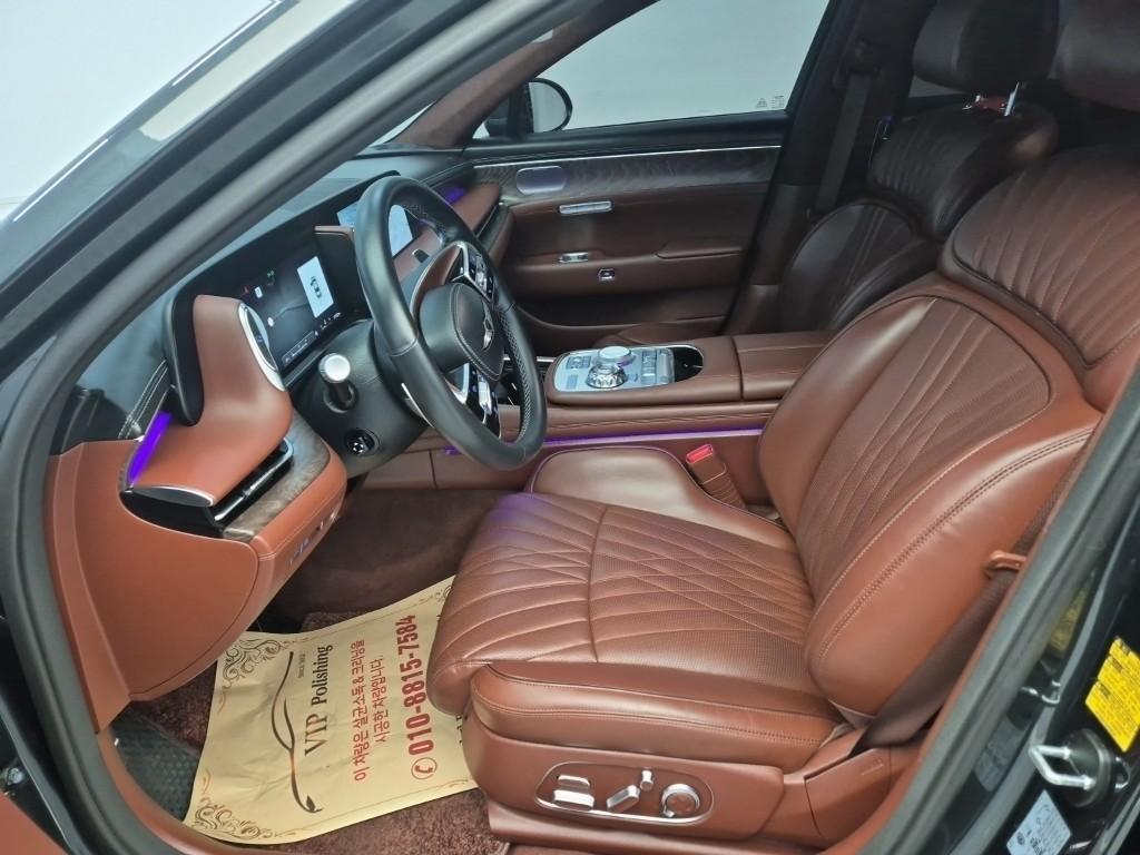 Genesis G90 - Vista 11