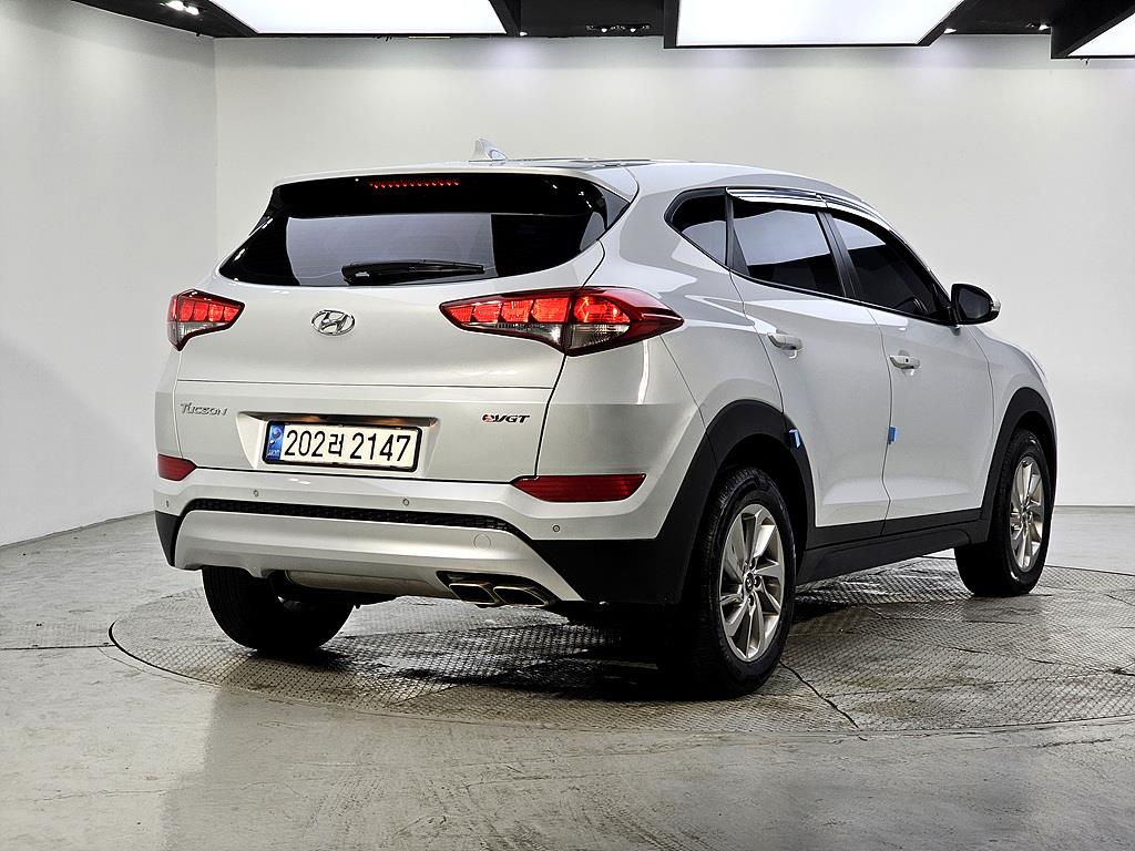 HYUNDAI Tucson - Vista 4
