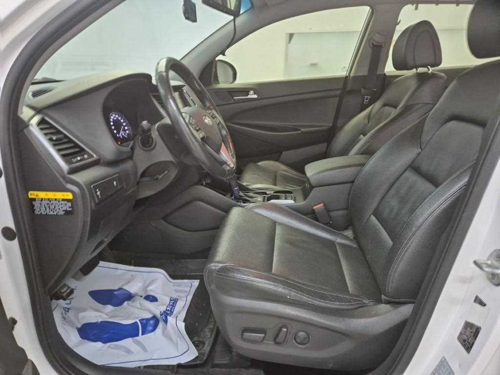 HYUNDAI Tucson - Vista 11