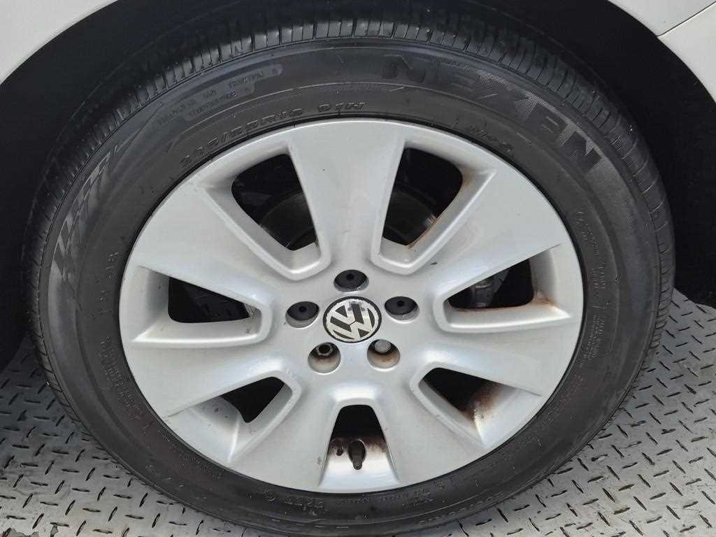 Volkswagen Beetle 2010 the color of pearl - Importación desde Corea - HF Imports Iquique - Foto 19