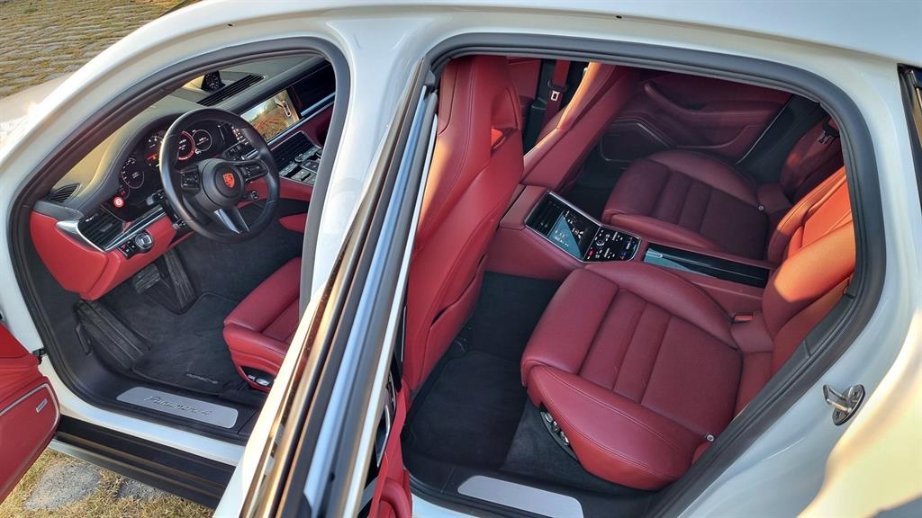 Porsche Panamera - Vista 11