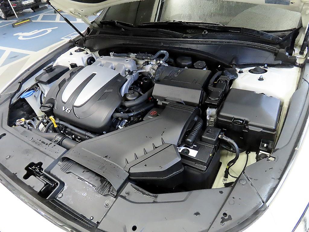 HYUNDAI Grandeur 2018 Blanco - Importación desde Corea - HF Imports Iquique - Foto 19