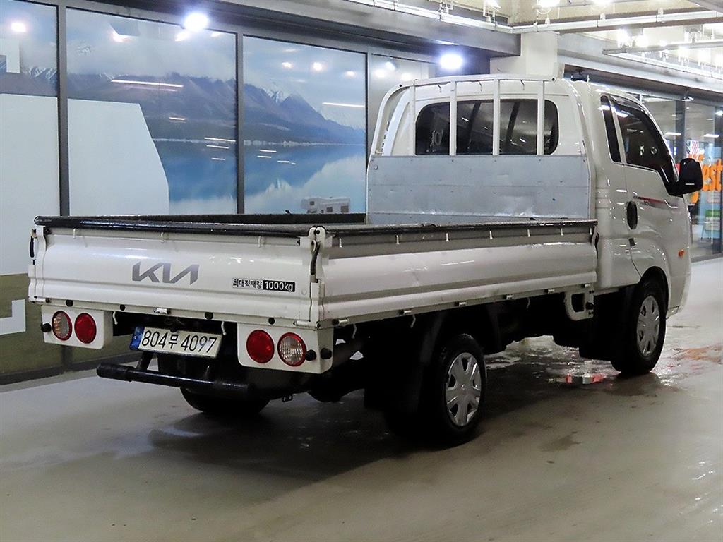 Small Truck Cargo (small) - Vista 4