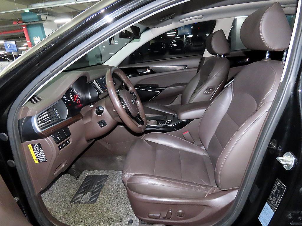 KIA K7 - Vista 6