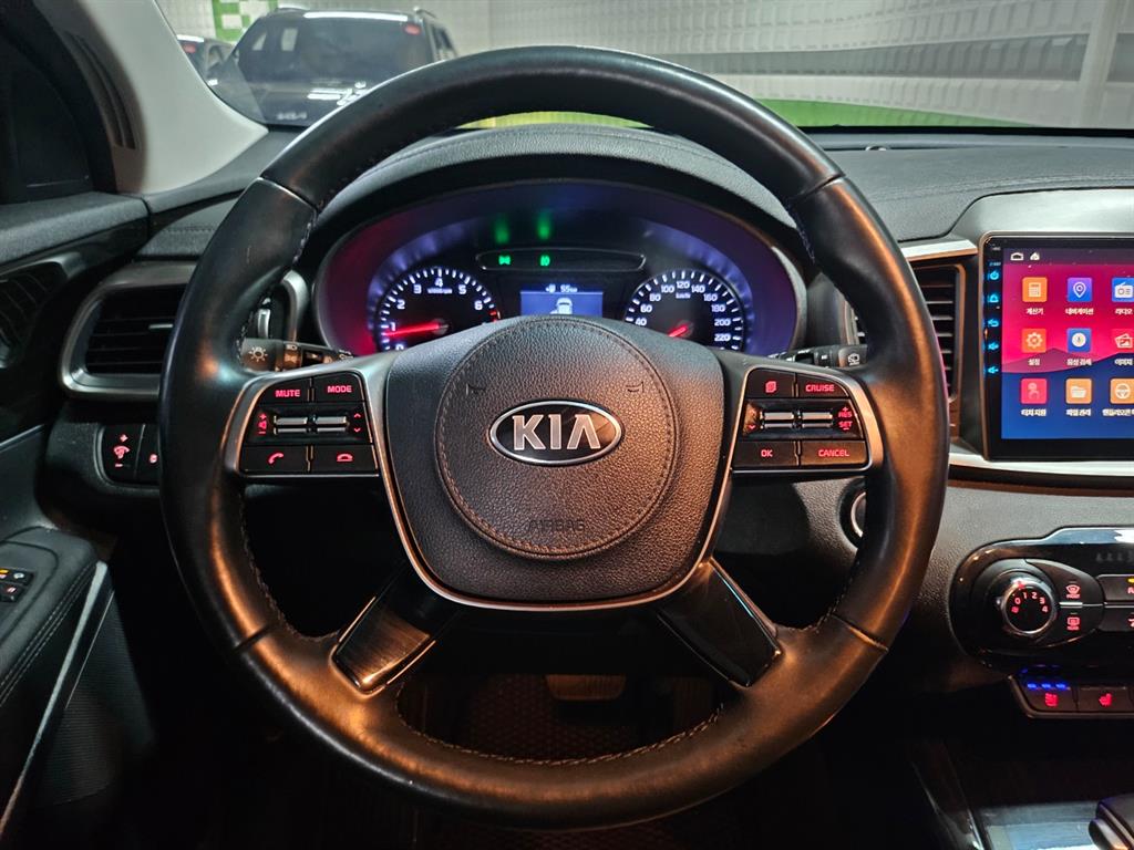 KIA Sorento - Vista 10