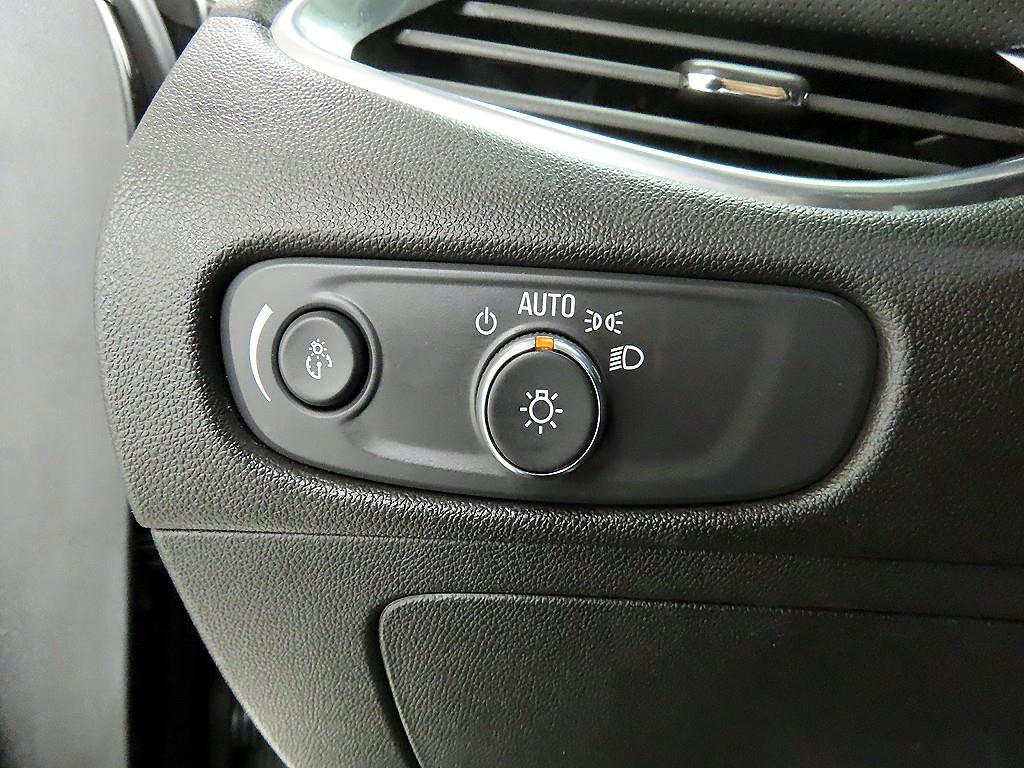 Chevrolet Malibu - Vista 12