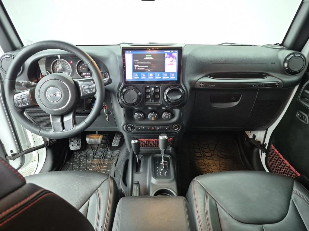 Jeep Wrangler - Vista 5