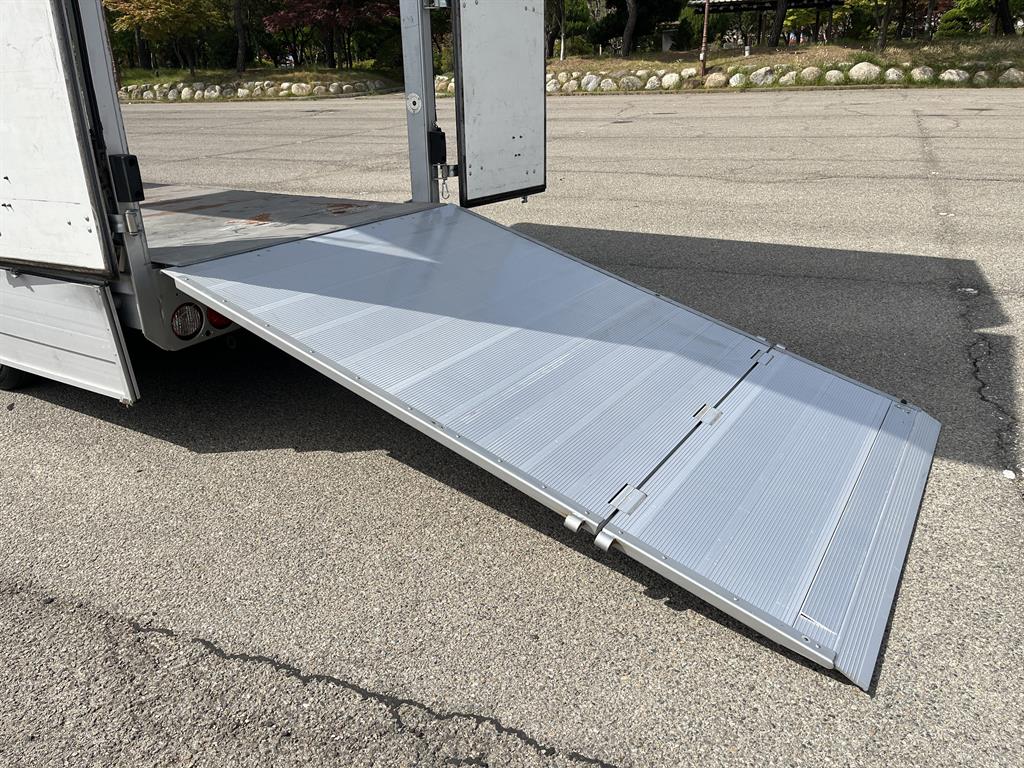 Small Truck Top_Wingbody Powergate 2019 Blanco - Importación desde Corea - HF Imports Iquique - Foto 15