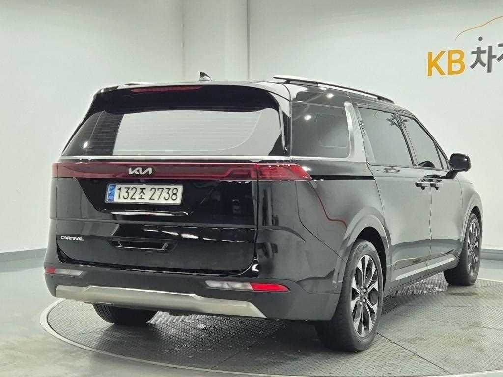 KIA Carnival - Vista 3