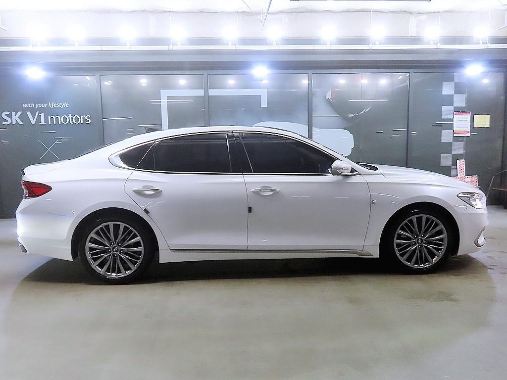 HYUNDAI Grandeur - Vista 3