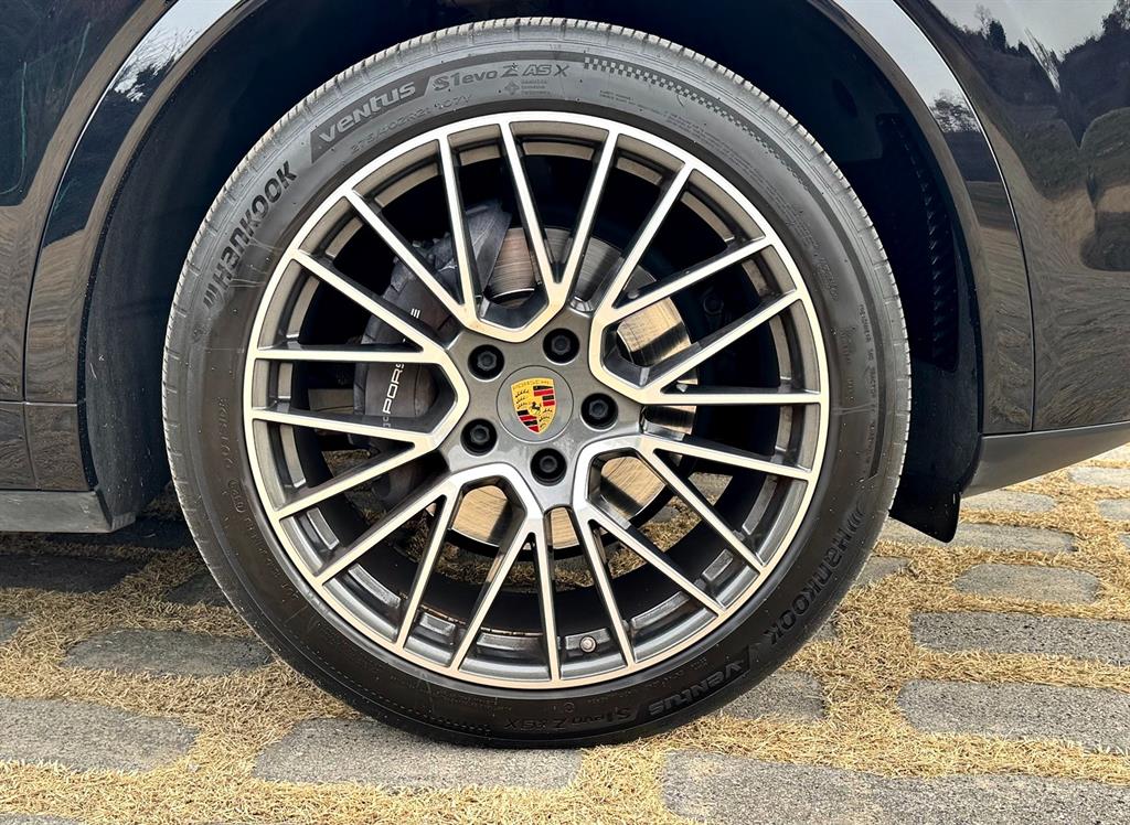 Porsche Cayenne - Vista 6