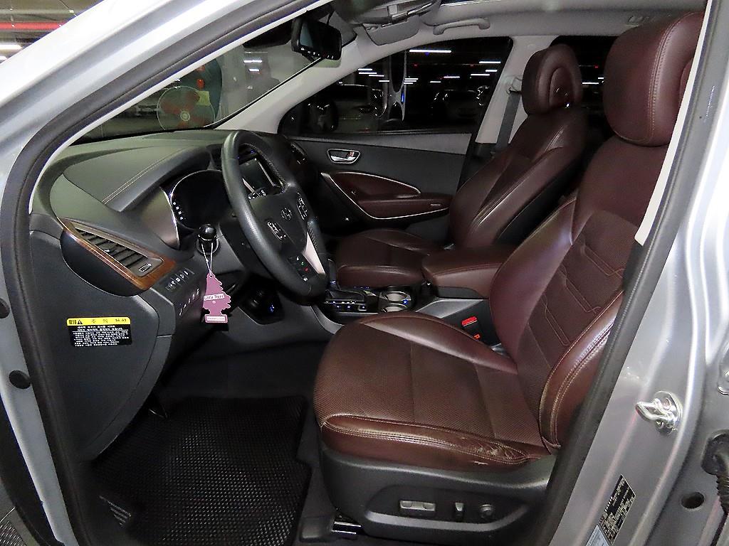 HYUNDAI Maxcruz - Vista 6