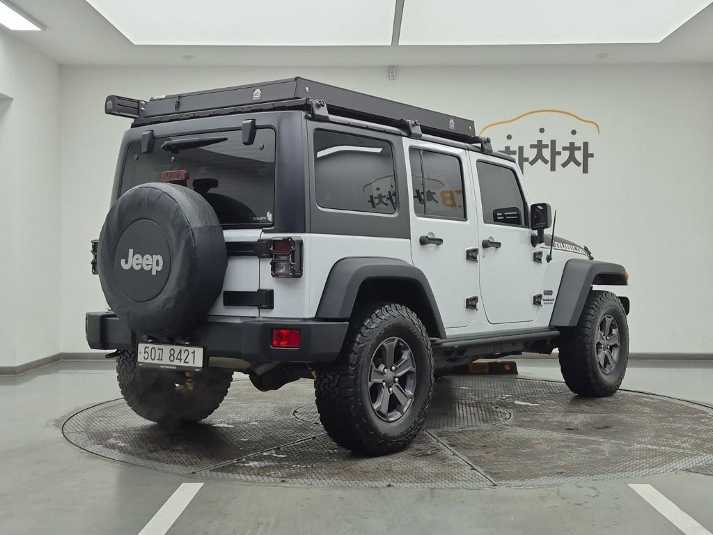 Jeep Wrangler - Vista 4