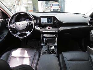 HYUNDAI Grandeur - Vista 10
