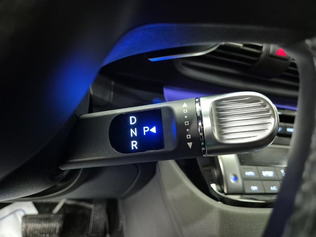 HYUNDAI Casper - Vista 8