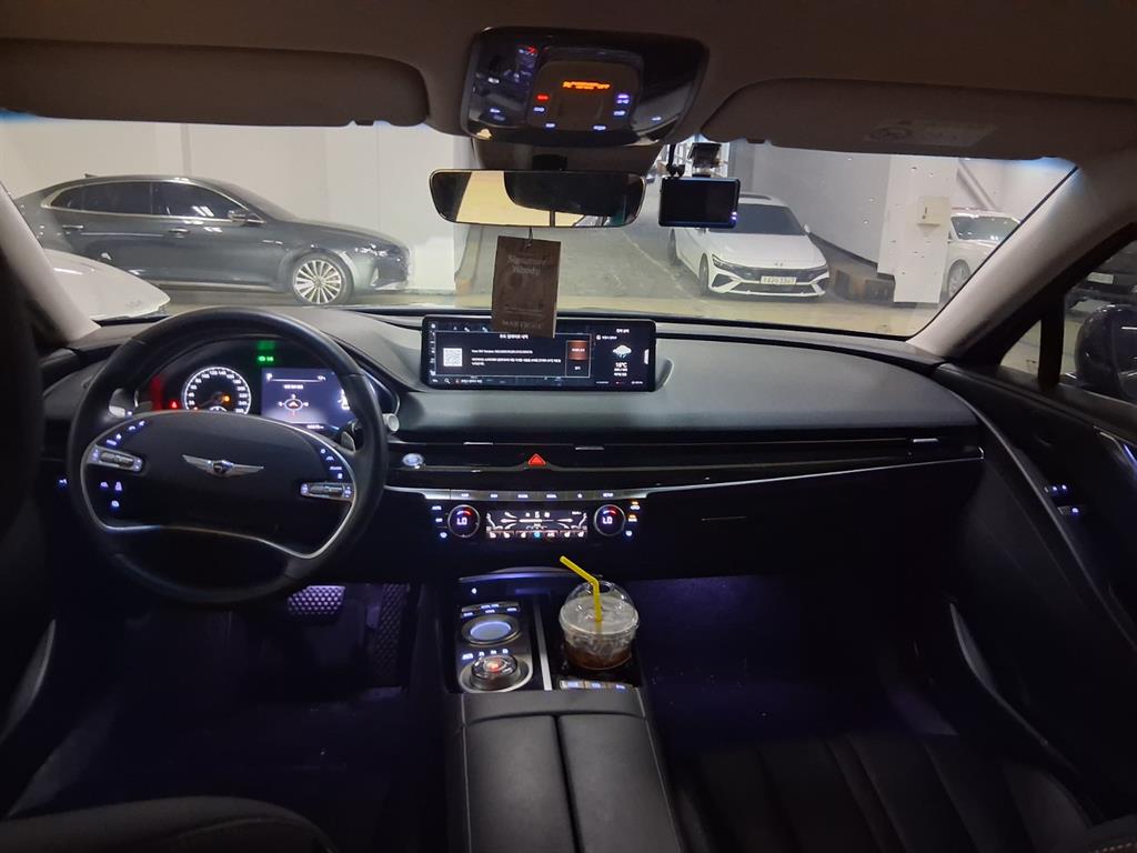 Genesis G80 - Vista 5