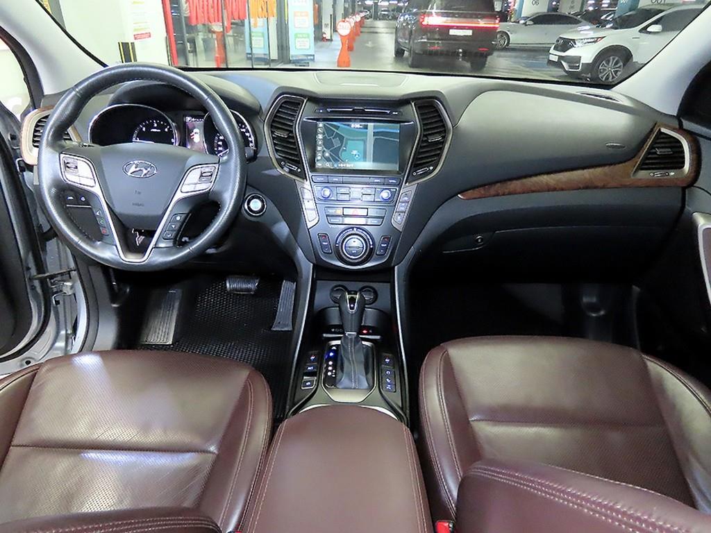 HYUNDAI Maxcruz - Vista 10