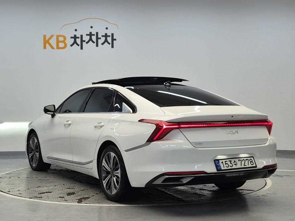 KIA K8 - Vista 2