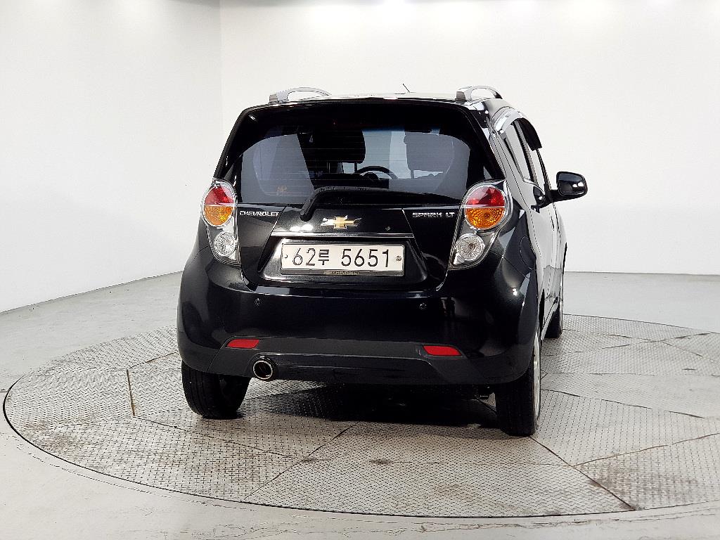 Chevrolet Spark - Vista 3