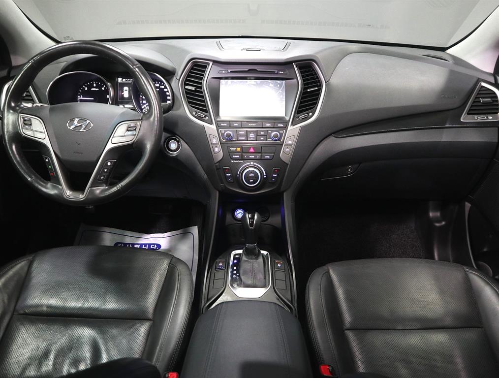 HYUNDAI Santa Fe - Vista 5